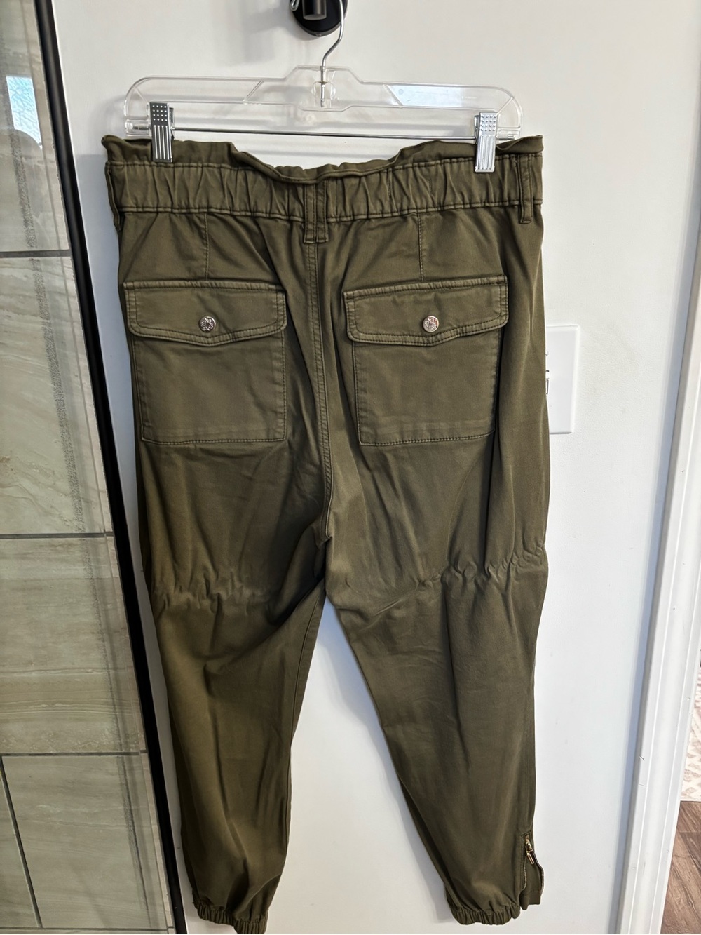 White House Black Market Olive Green Cargo-Style Jogger Pants